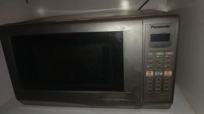 Micro-ondas 21 litros Panasonic 