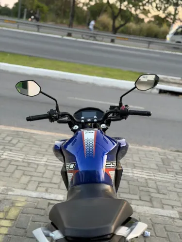 CB TWISTER 250f