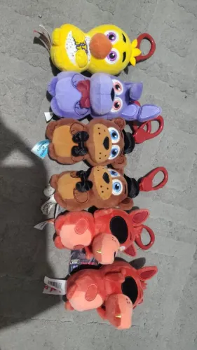 Pelúcias do FNAF Five nights at Fredd's 