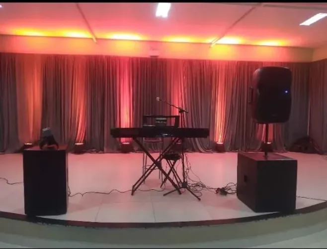 Música ao vivo para eventos, aniversários, casamentos e confraternizações