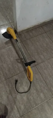 Podadeira eletrica
