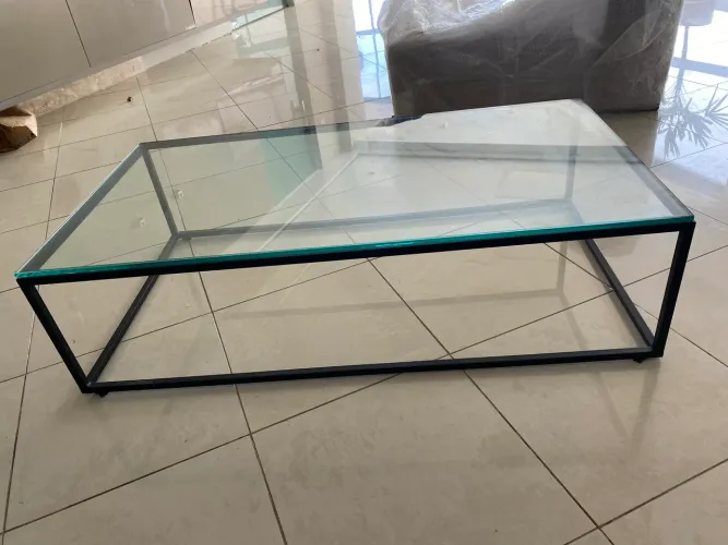 Mesa de centro à venda!
