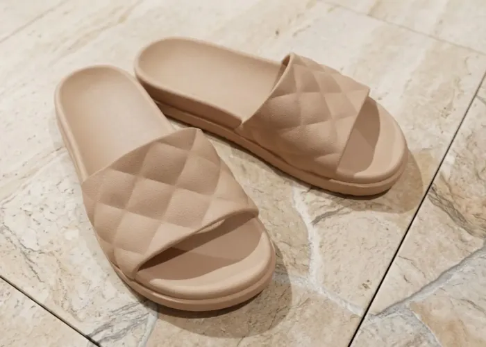 Sandalia Quadriculada Rosa Slide Babuche Rasteirinha usada