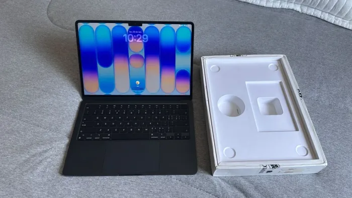 Macbook