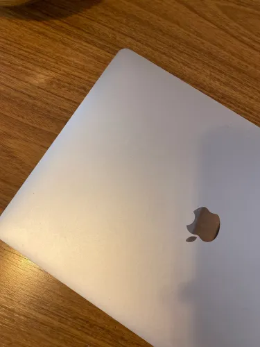 MacBook Pro 15-inch 2018 250 GB
