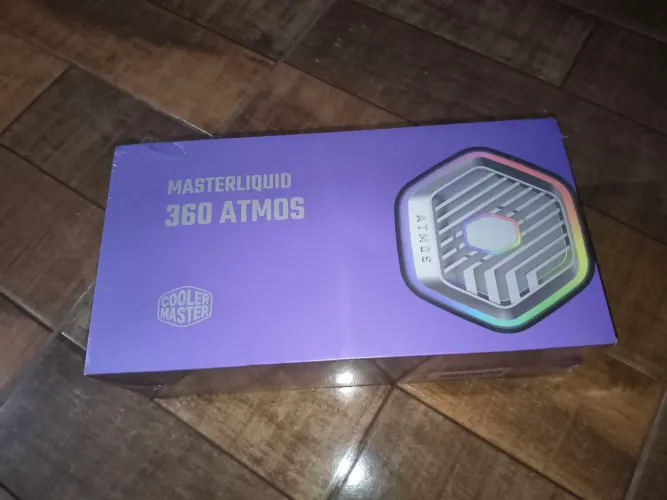 Vendo masterliquid 360 atmos cooler master novo na caixa abaixo do valor