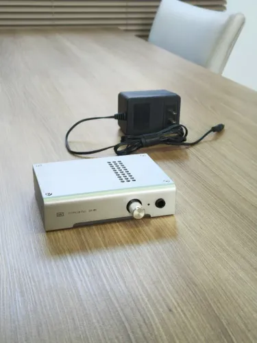 Amplificador Schiit Audio Magni 2 Uber (Made in USA)