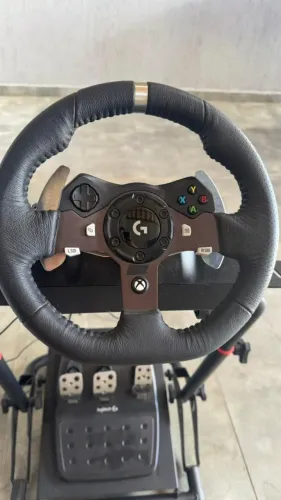 volante g920 Logitech, e suporte extreme simracing SGT