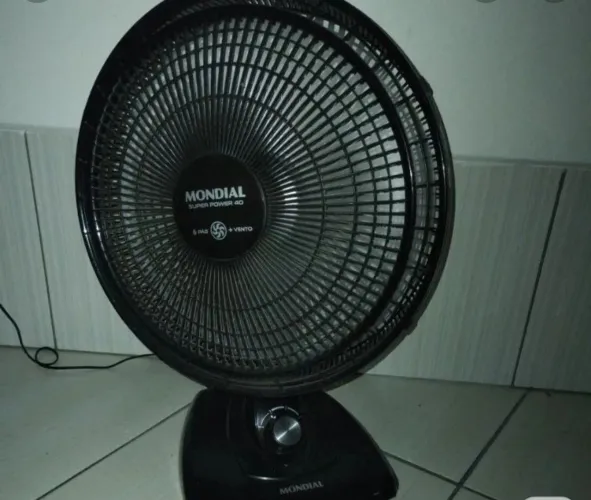 Vendo ventilador mundial novo