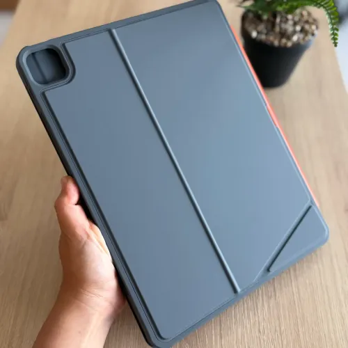 CAPA MAGNÉTICA COM TECLADO WIWU 