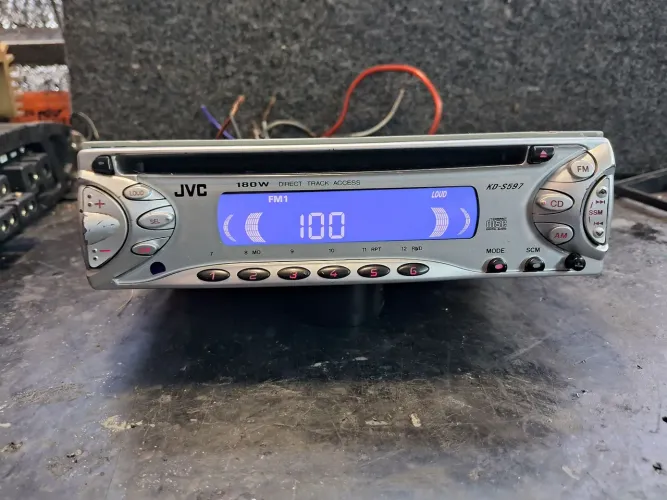 Som automotivo jvc