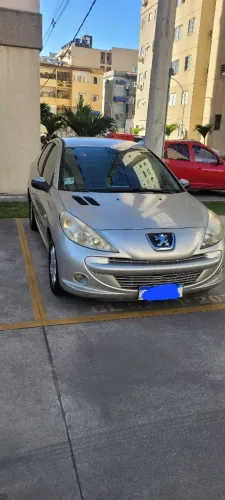 Peugeot 207 Sed. Passion XR Sport 1.4 Flex 8V 4P 2012