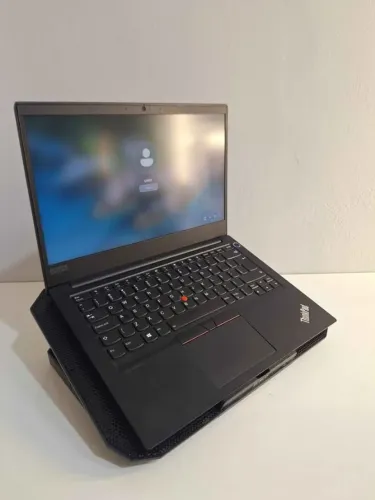 Notebook Lenovo E14 | Intel Core i5 10ª Geração | 8GB | SSD 256GB | Tela 14" FHD