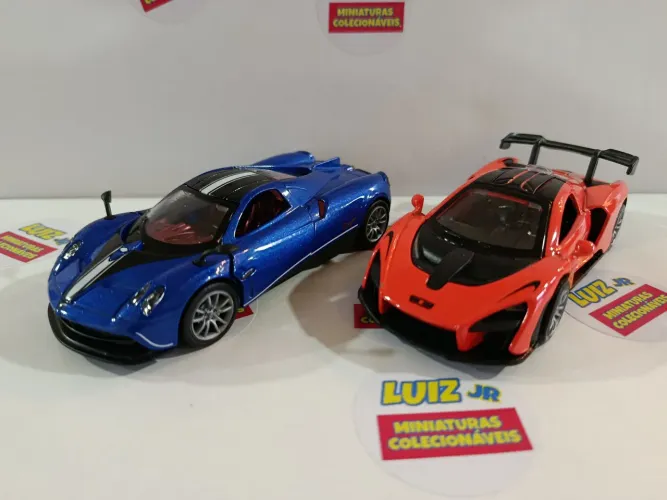 Miniatura colecionável escala 1/32 - McLaren + Pagani