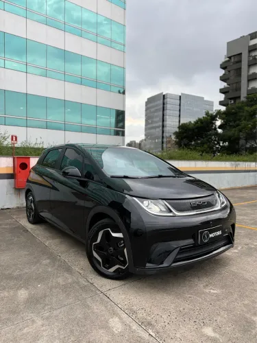 BYD Dolphin EV (Elétrico) 2025