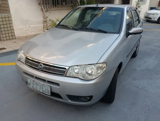 Fiat Siena HLX 1.8 MPI Flex 8V 4P 2007
