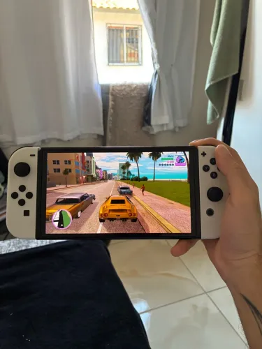 Nintendo Switch Oled + Cartão SD 128GB