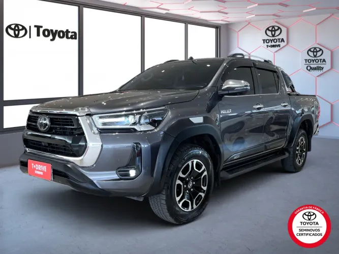 Toyota Hilux CD DLX 4X4 2.8 Diesel 2024