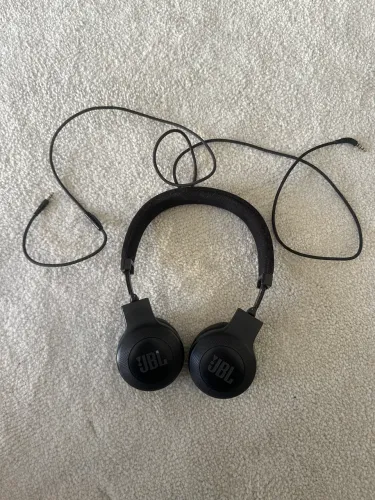 Headphone JBL E35 Usado