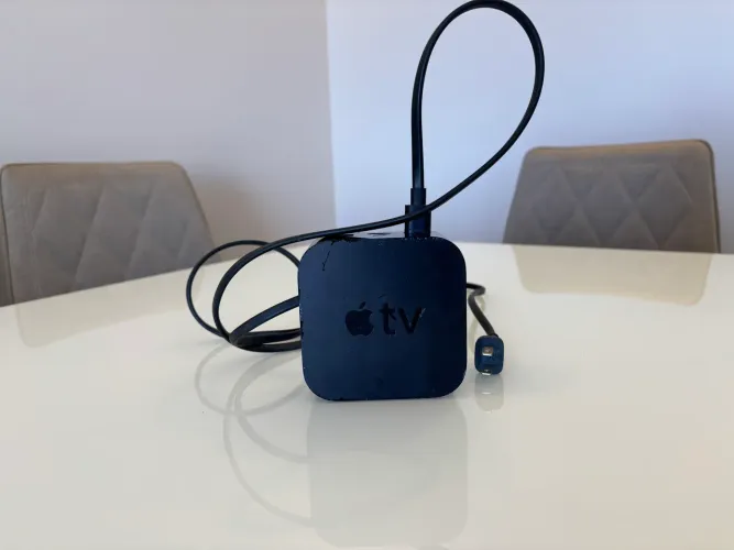 Apple TV iPhone
