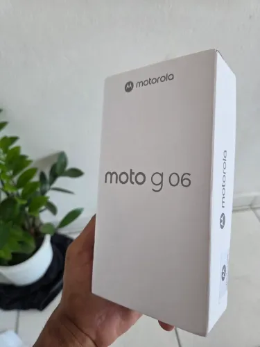 Motorola moto G06 128Gb 4gb ram + 4ram boost LACRADO
