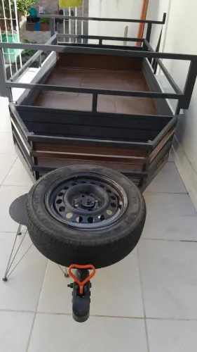 Vende-se carrocinha zero bala
