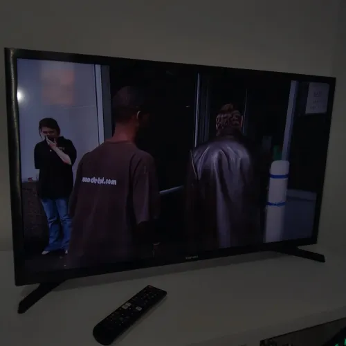 Tv samsung 32 smart em estado de zero
