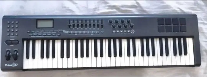 M-Audio Axiom 61