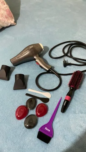 Escova semi nova
