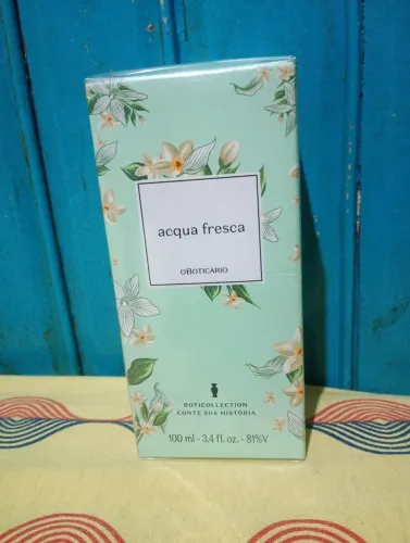 Água fresca oboticário por 100$ facilito a entrega
