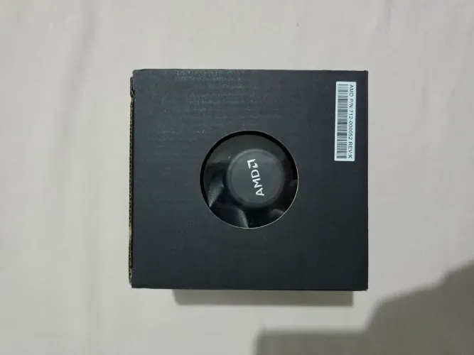 AMD Ryzen 5 7600 (Somente a Fan)