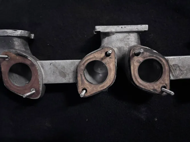 Coletor de Admissão Tripla para Carburador Weber IDF 40/44 - Opala Gasolina