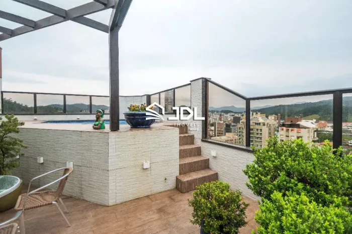 Cobertura com 4 Suites à venda, 375 m² por R$ 3.500.000 - Ponta Aguda - Blumenau/SC