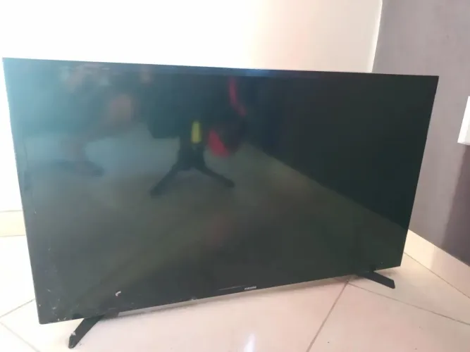 Tv samsung un40j5290ag( tela queimada)