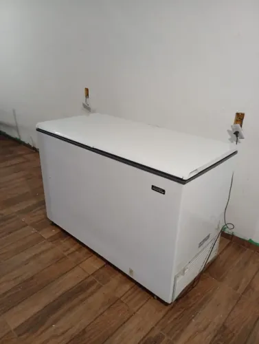 Freezer esmaltec