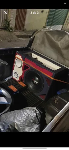 Caixa Trio 7Drive 15 polegadas, incomoda bastante os vizinhos kk