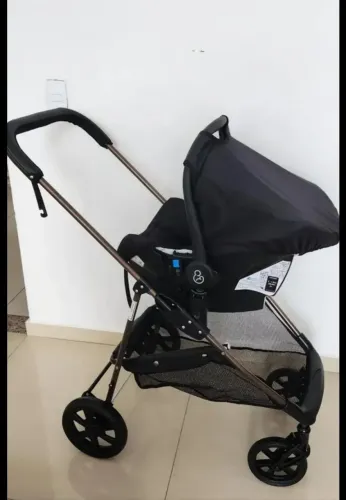 Carrinho de bebê Galzerano Moisés + bebe conforto