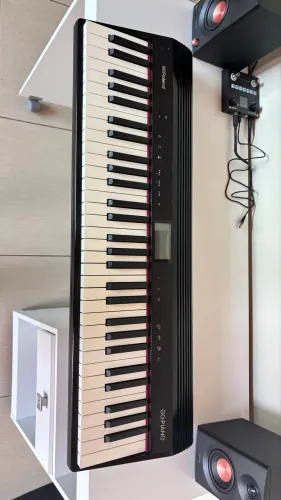 Teclado Roland Go Piano