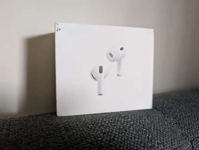 AirPods Pro 3 - lacrados 
