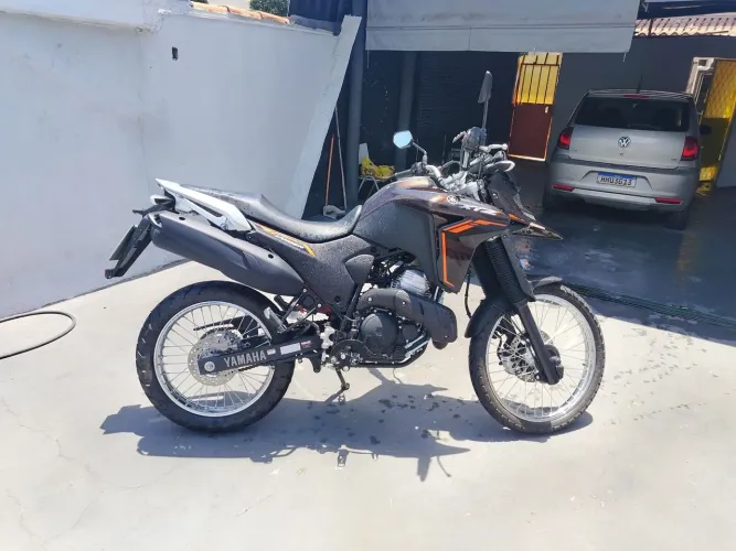 XTZ 250