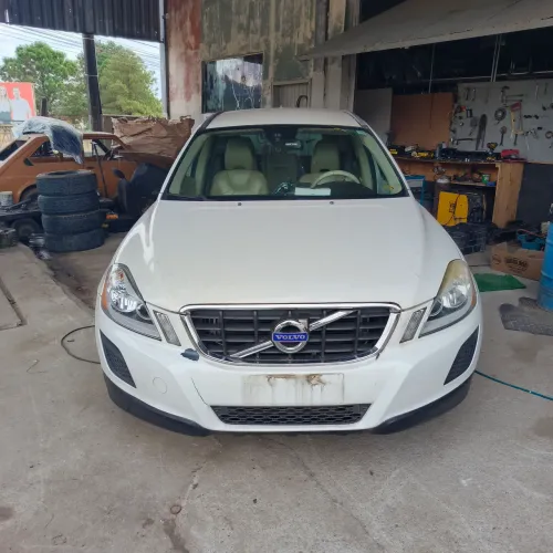 Vende se peças de Volvo xc60 T5 2015
