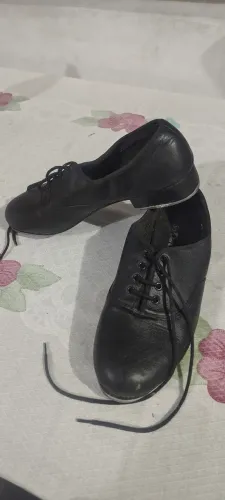 Sapato de Sapateado Só Dança Preto - Tamanho 38 BR (Usado)