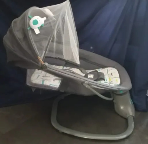 Cadeira De Balanço Para Bebê Automática Techno 8104 Mastela Com Bluetooth Cinza