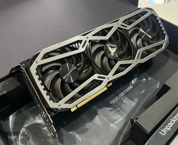 Placa de video RTX 3070Ti em estado de nova com garantia