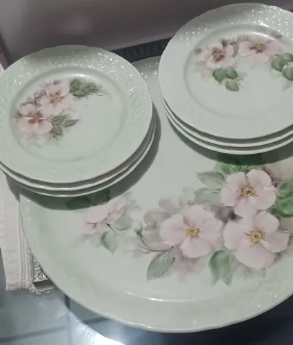 CONJUNTO LOUÇA PINTADO À MÃO