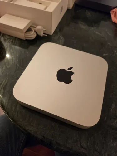 Mac Mini A1347 i7 2.3GHz 4GB RAM 1TB Intel Graphics 4000