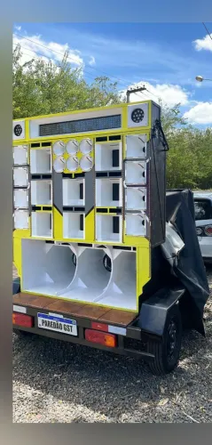 Vendo ou troco paredinha