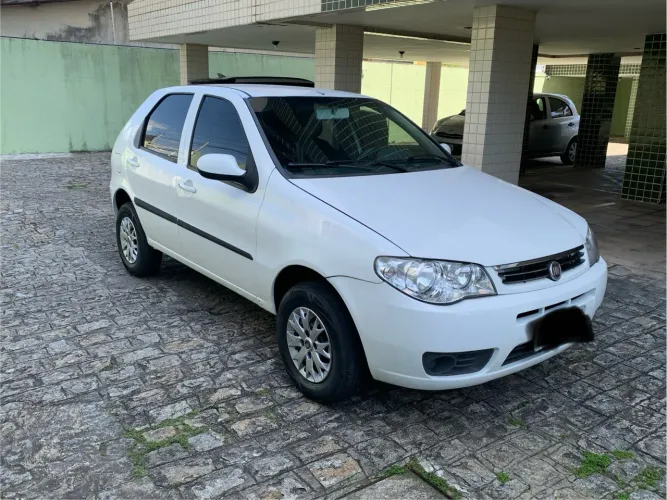 Fiat Palio Celebration 1.0 Fire Flex 8V 4P 2015