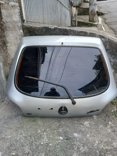 Tampa traseira Ford Fiesta 1996 2005 