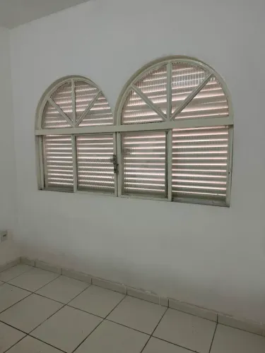 ALUGUEL CASA QNJ